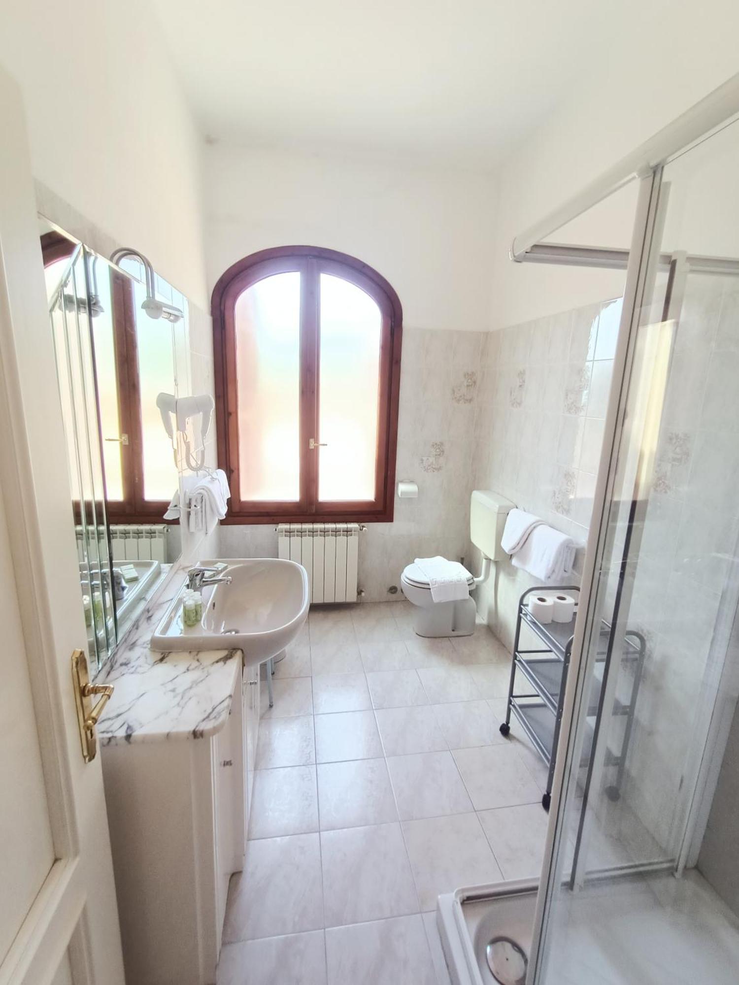 Appartamenti Villa Chiara インペリア エクステリア 写真